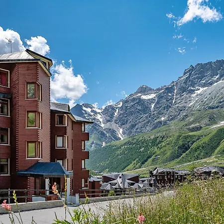 Hemeras Boutique Homes : 200m From The Skylift Breuil-Cervinia